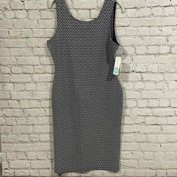 RD Style Stitch Fix Gia Textured Midi Knit Dress Large Purple - Picture 1 of 7